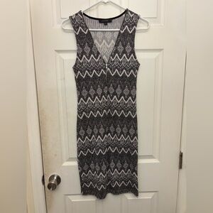 Bodycon Zip Up Sleeveless Dress